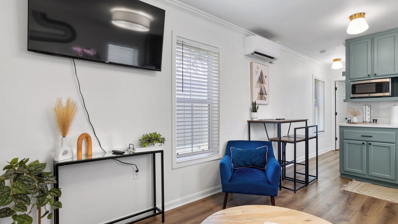 Photo of Livingroom in Ocean Springs
