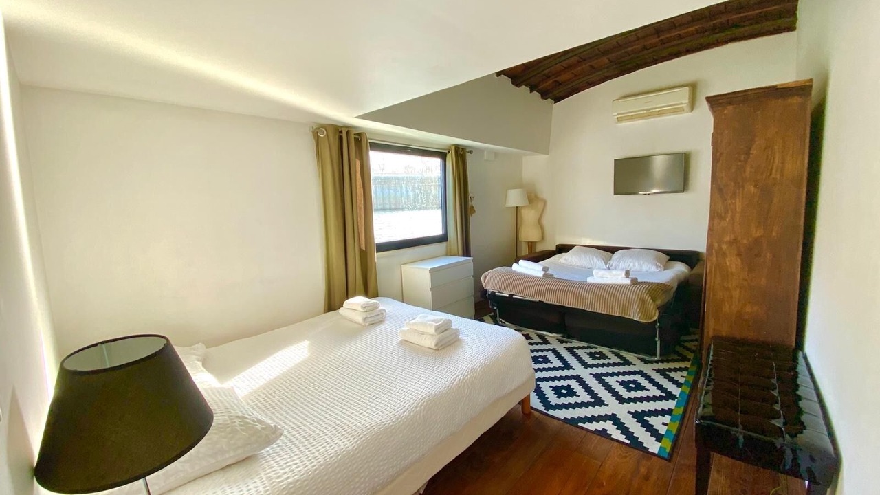 Photo of Bedroom in Puteaux