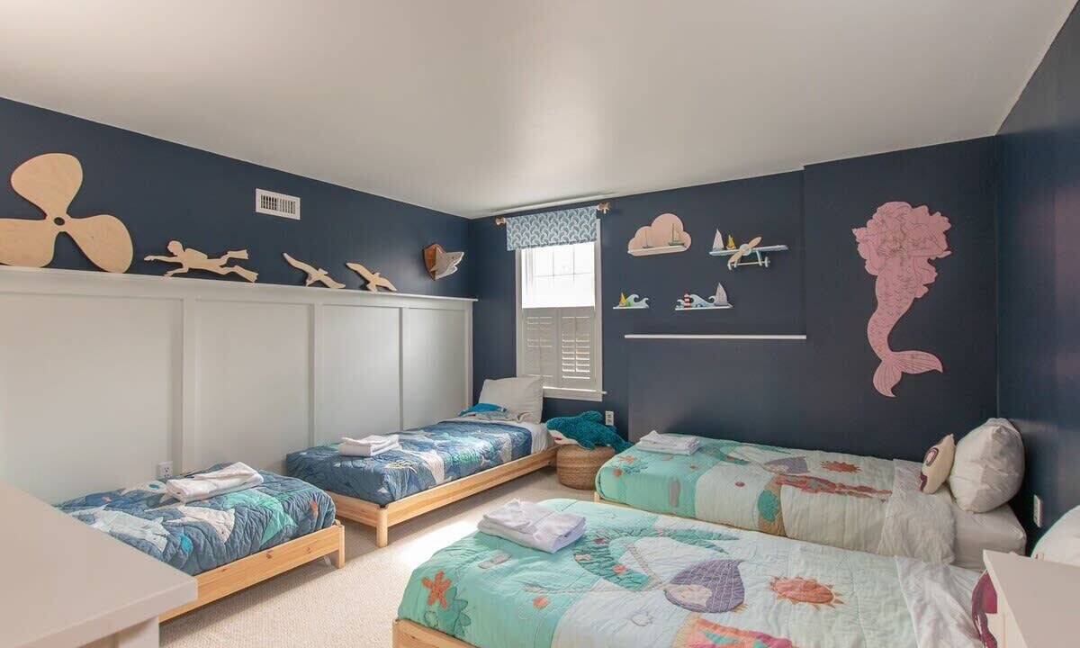 Photo of Bedroom in South Chatham