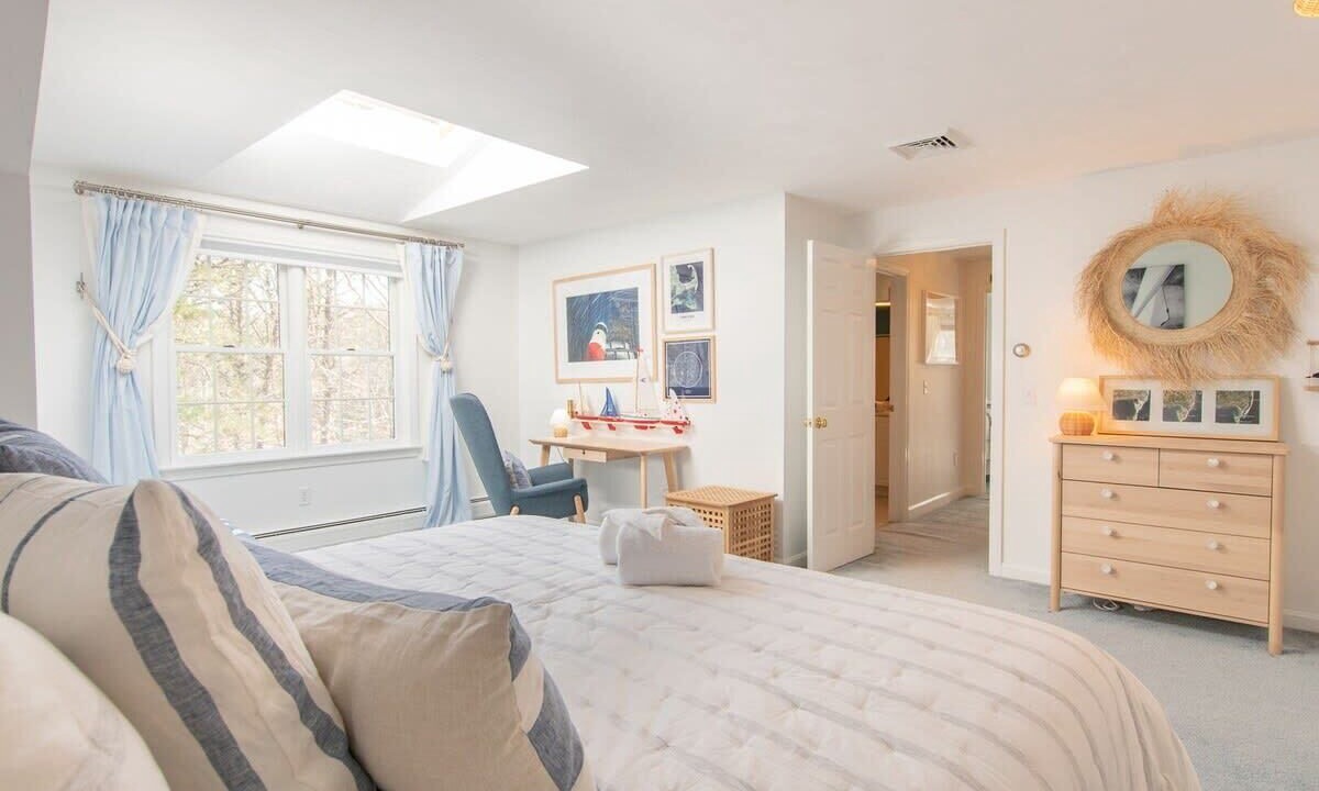 Photo of Bedroom in South Chatham