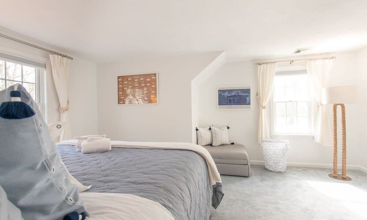 Photo of Bedroom in South Chatham