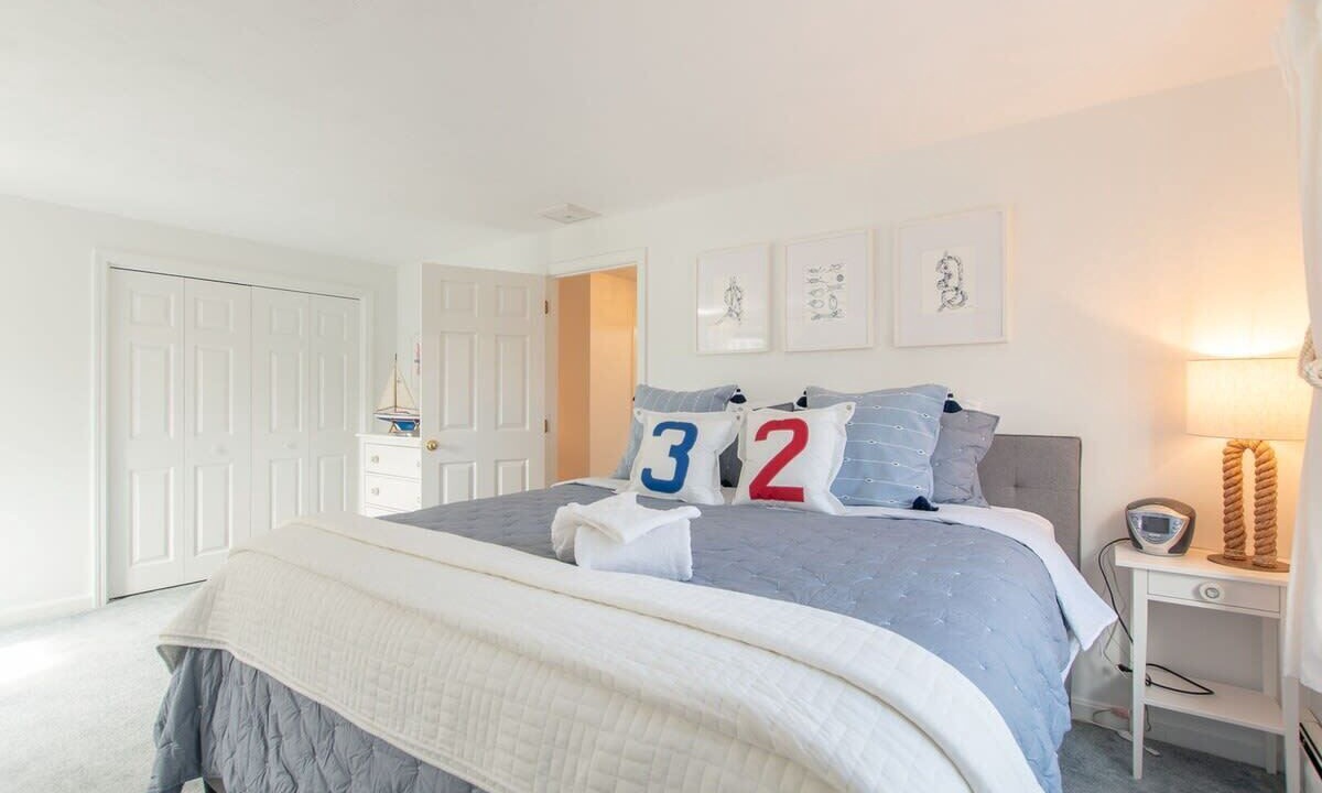 Photo of Bedroom in South Chatham