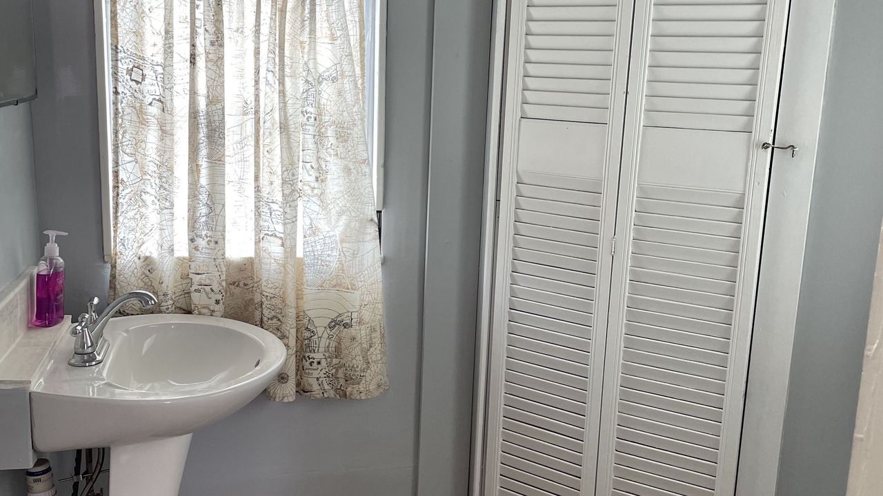 Photo of Bathroom in Chincoteague