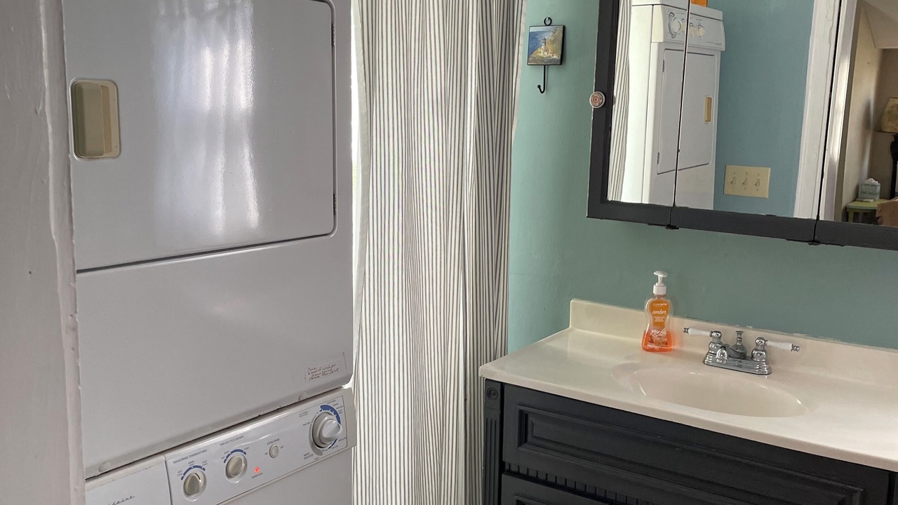 Photo of Bathroom in Chincoteague