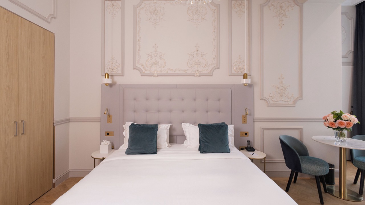 Photo of Bedroom in Chaillot