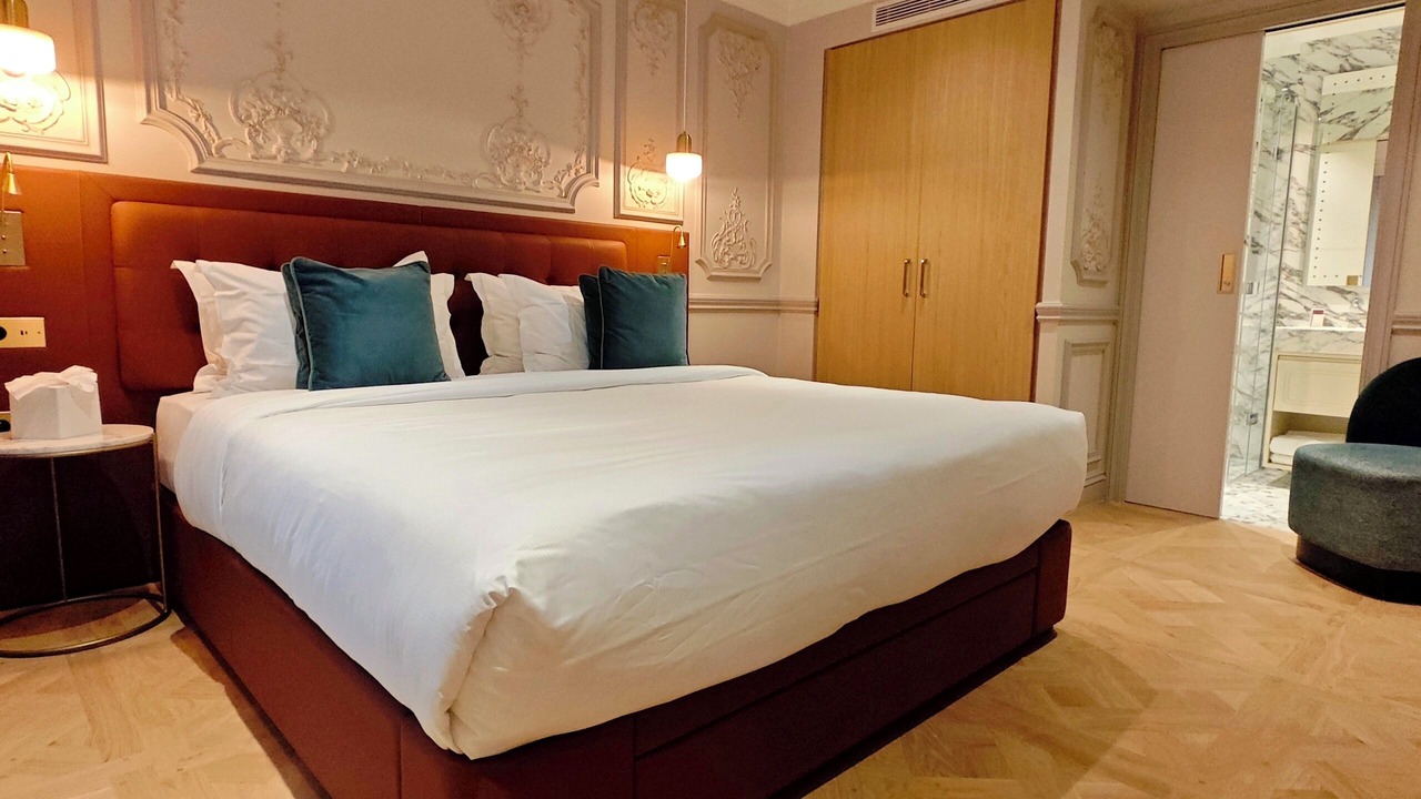 Photo of Bedroom in Chaillot