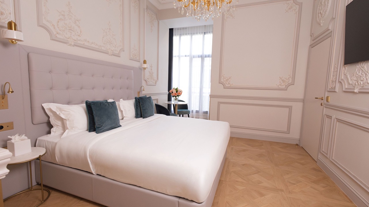 Photo of Bedroom in Chaillot