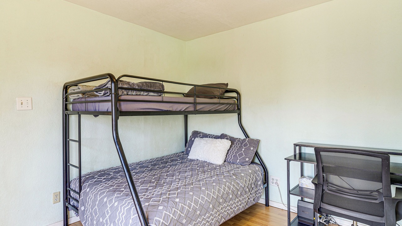 Photo of Bedroom in West Mesa
