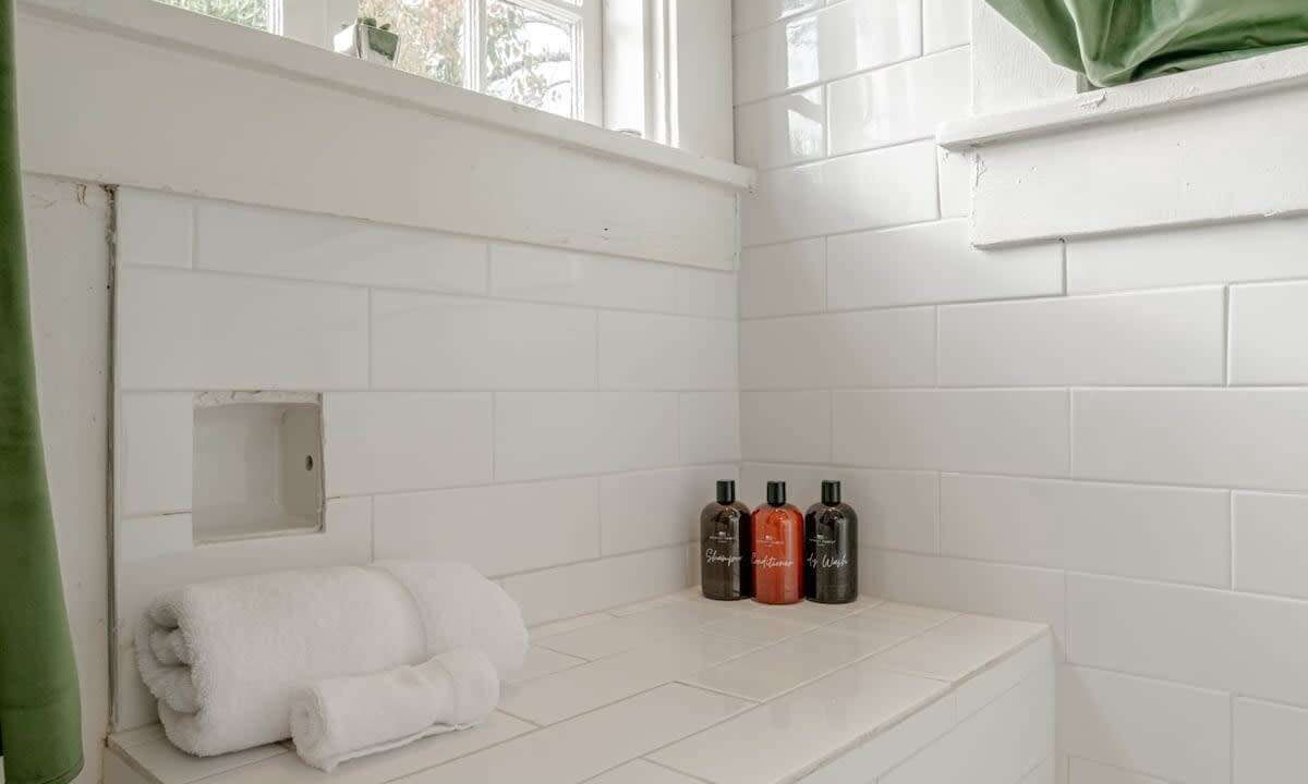 Photo of Bathroom in Mobile