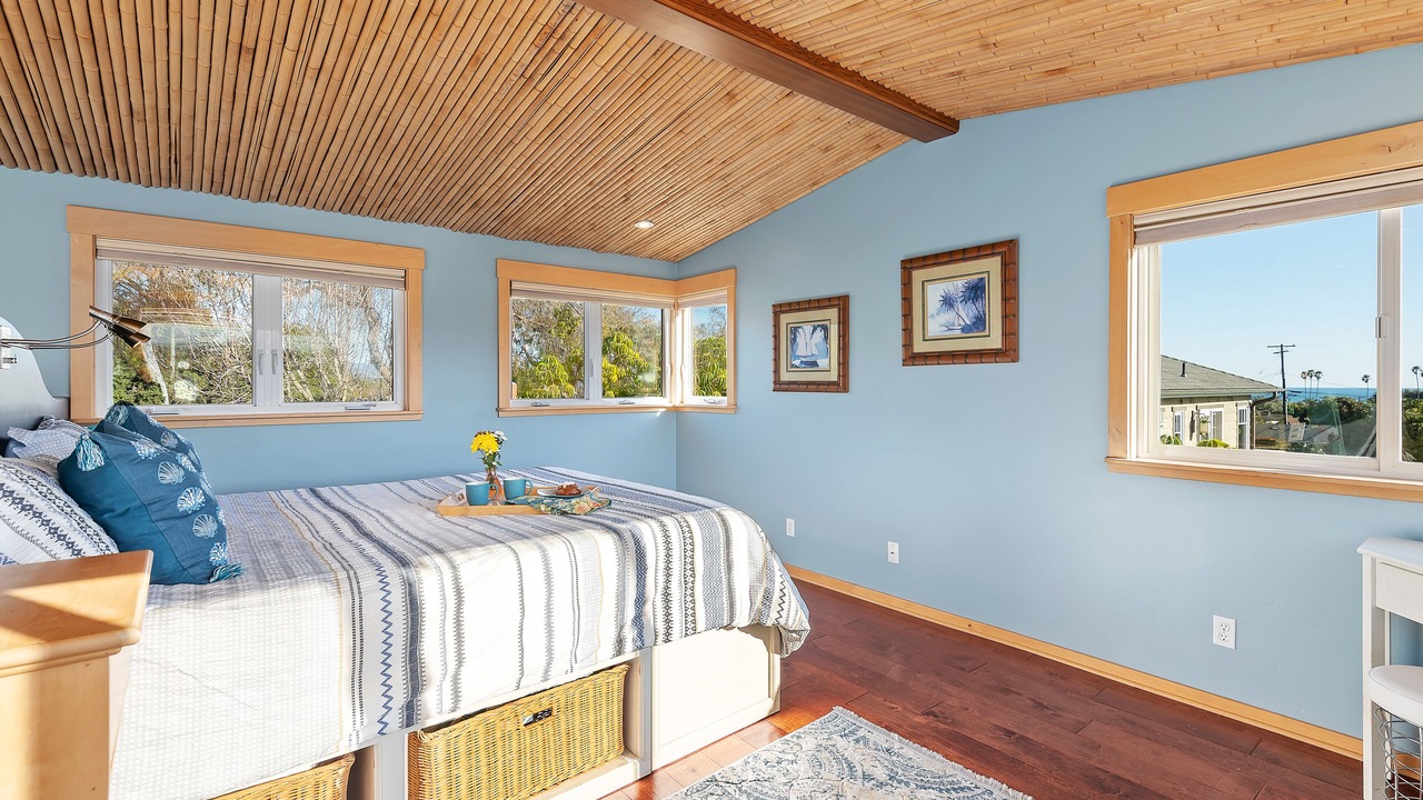 Photo of Bedroom in East Mesa