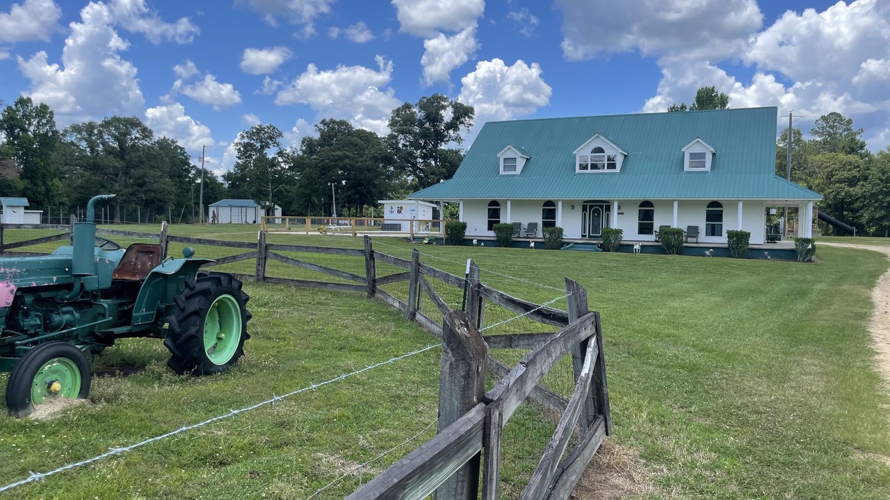 Photo of Outdoor in Perkinston