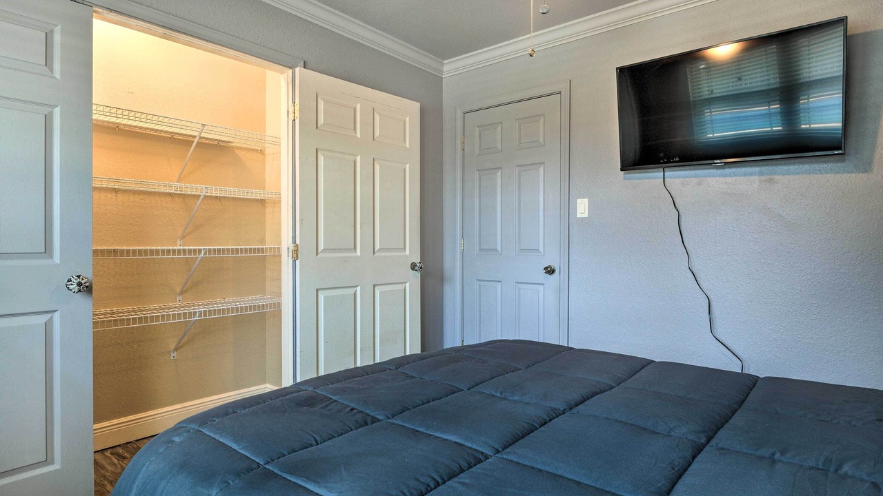 Photo of Bedroom in Gulfport
