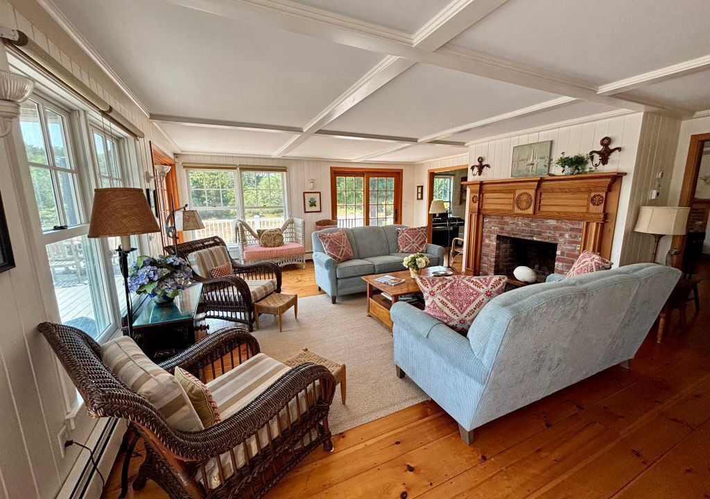 Photo of Livingroom in South Chatham