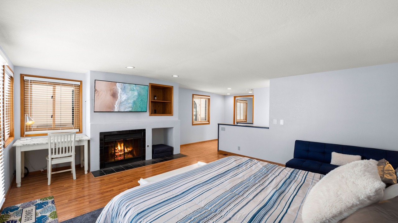 Photo of Bedroom in Hollywood