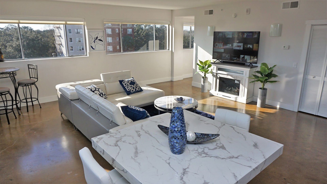 Photo of Livingroom in Mobile