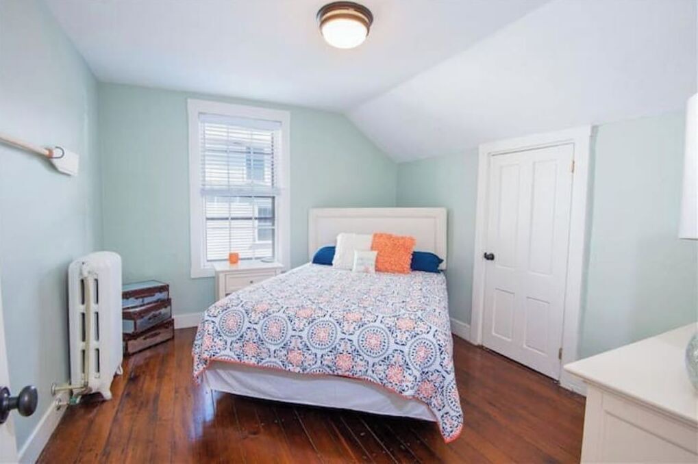 Photo of Bedroom in Newport