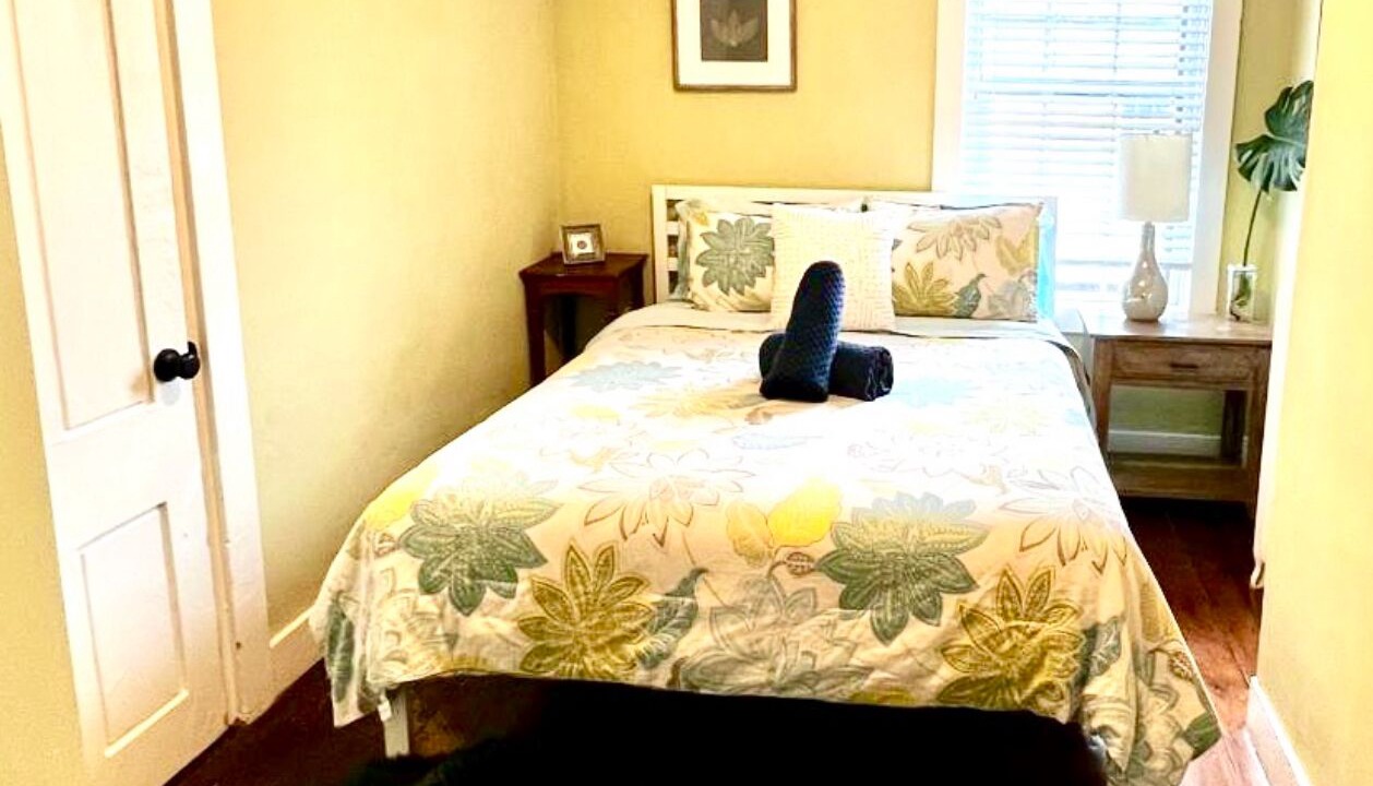 Photo of Bedroom in Newport