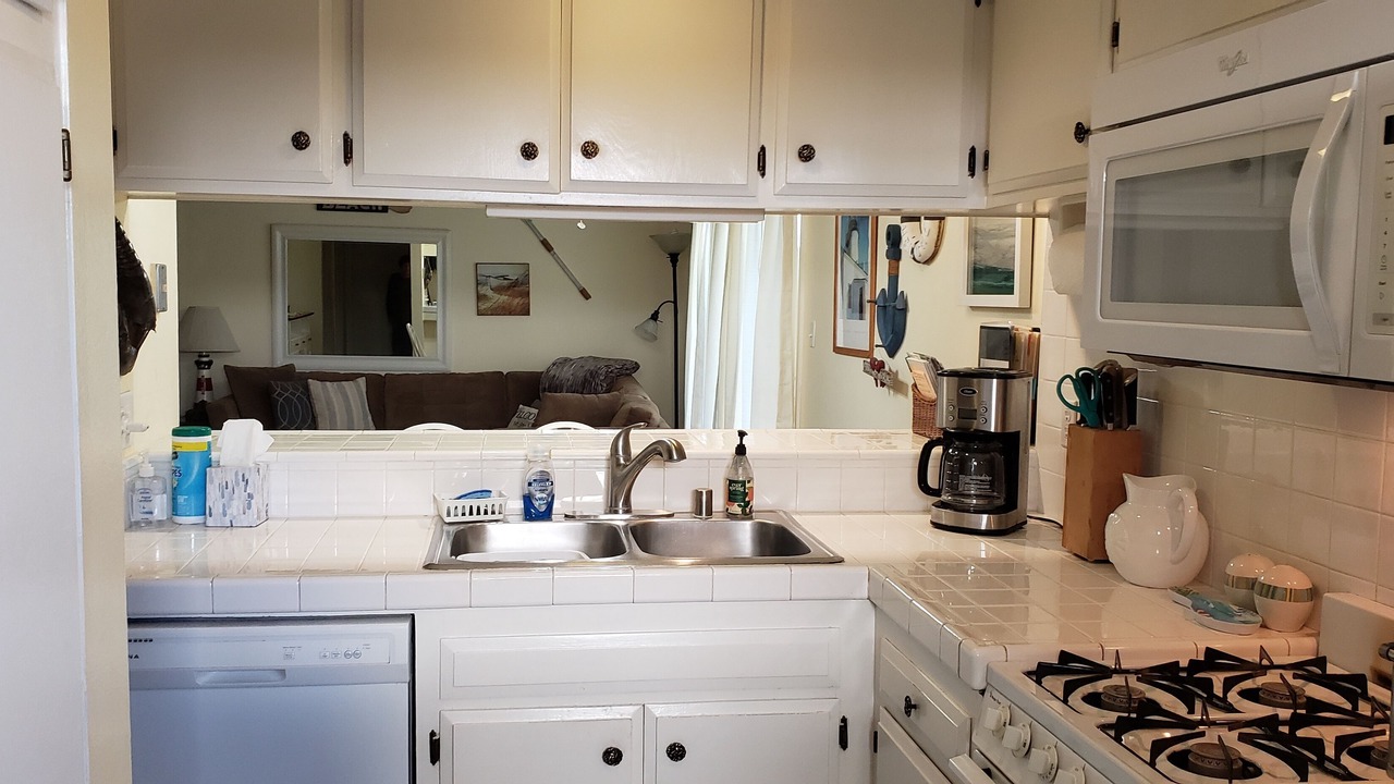Photo of Kitchen in Pierpont Bay