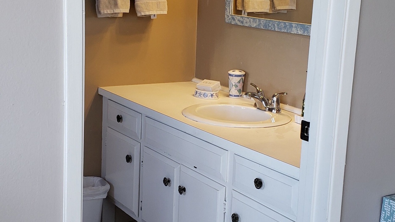 Photo of Bathroom in Pierpont Bay