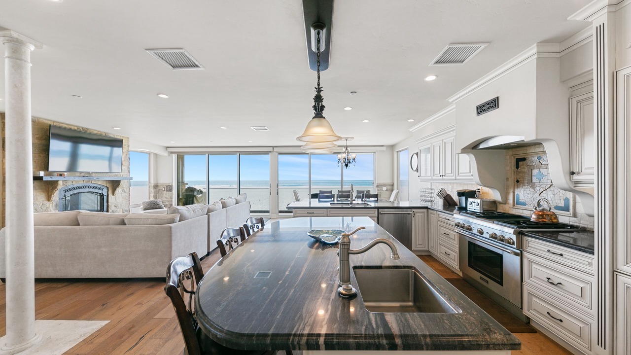 Photo of Kitchen in Hollywood Beach