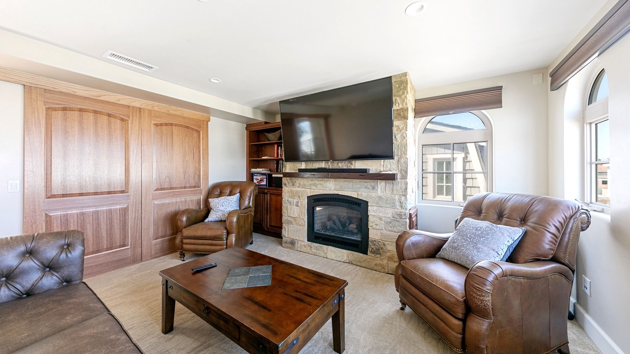 Photo of Livingroom in Hollywood Beach