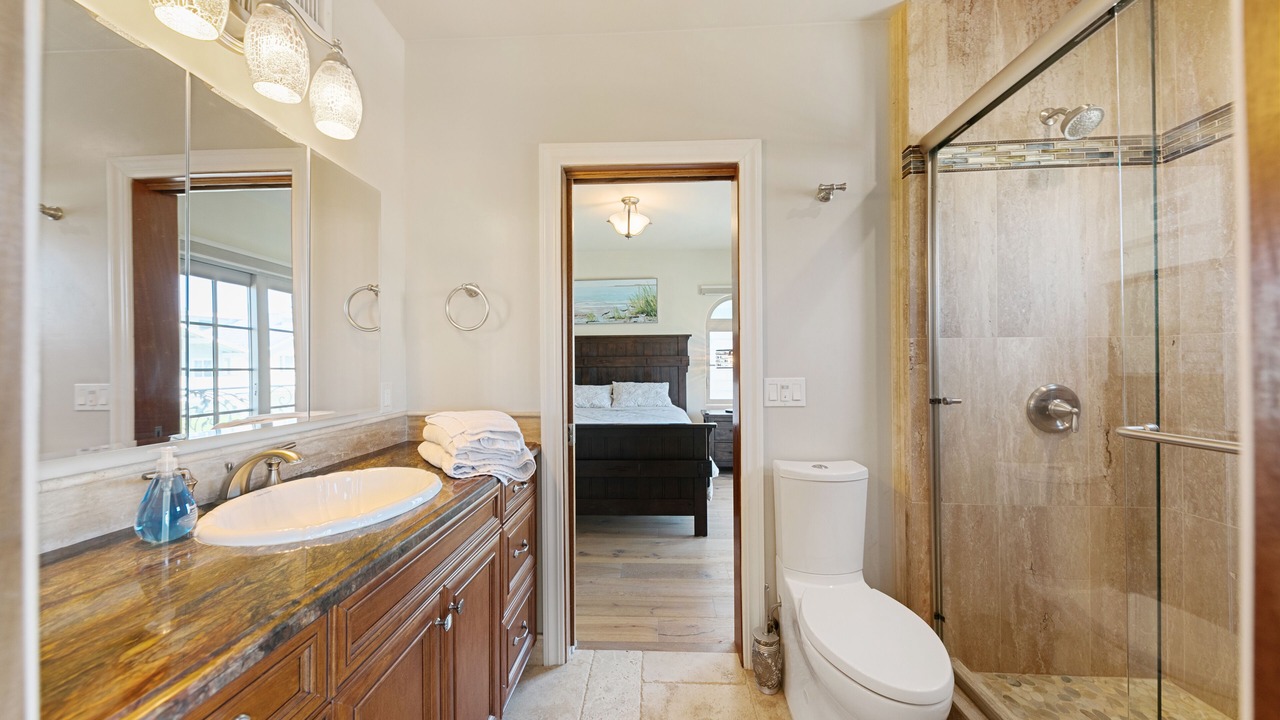 Photo of Bathroom in Hollywood Beach