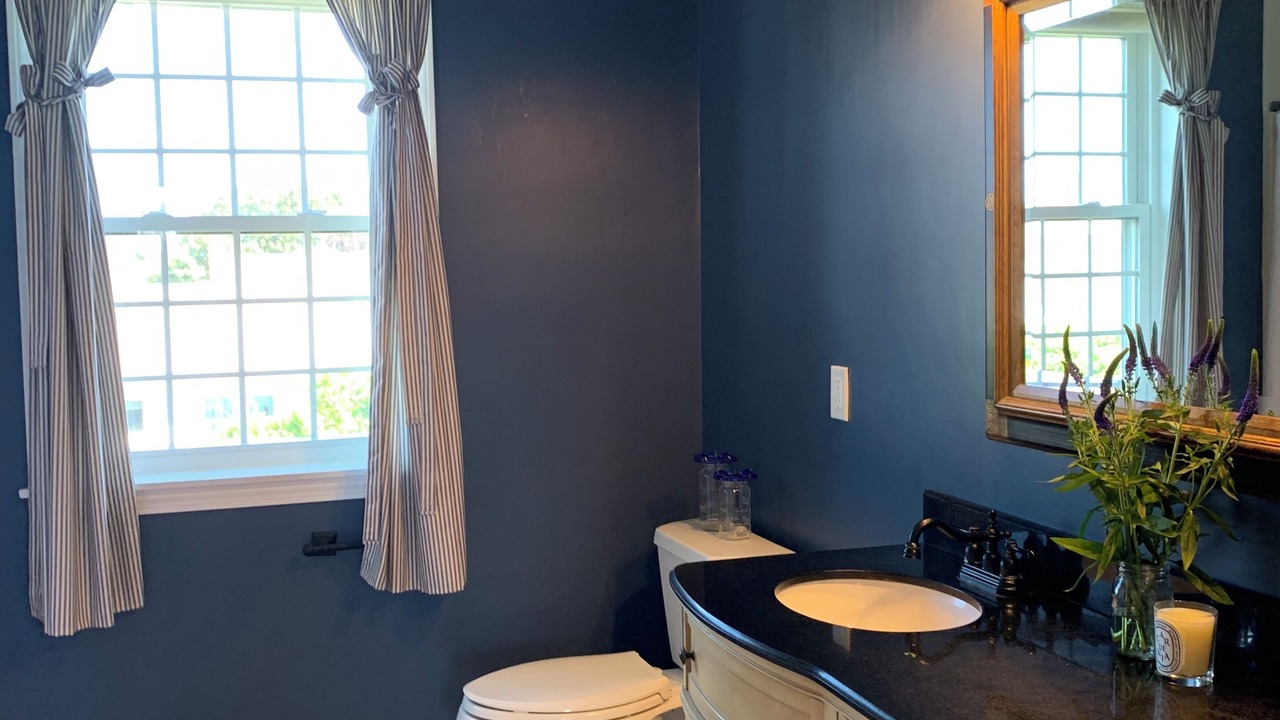 Photo of Bathroom in Sandwich