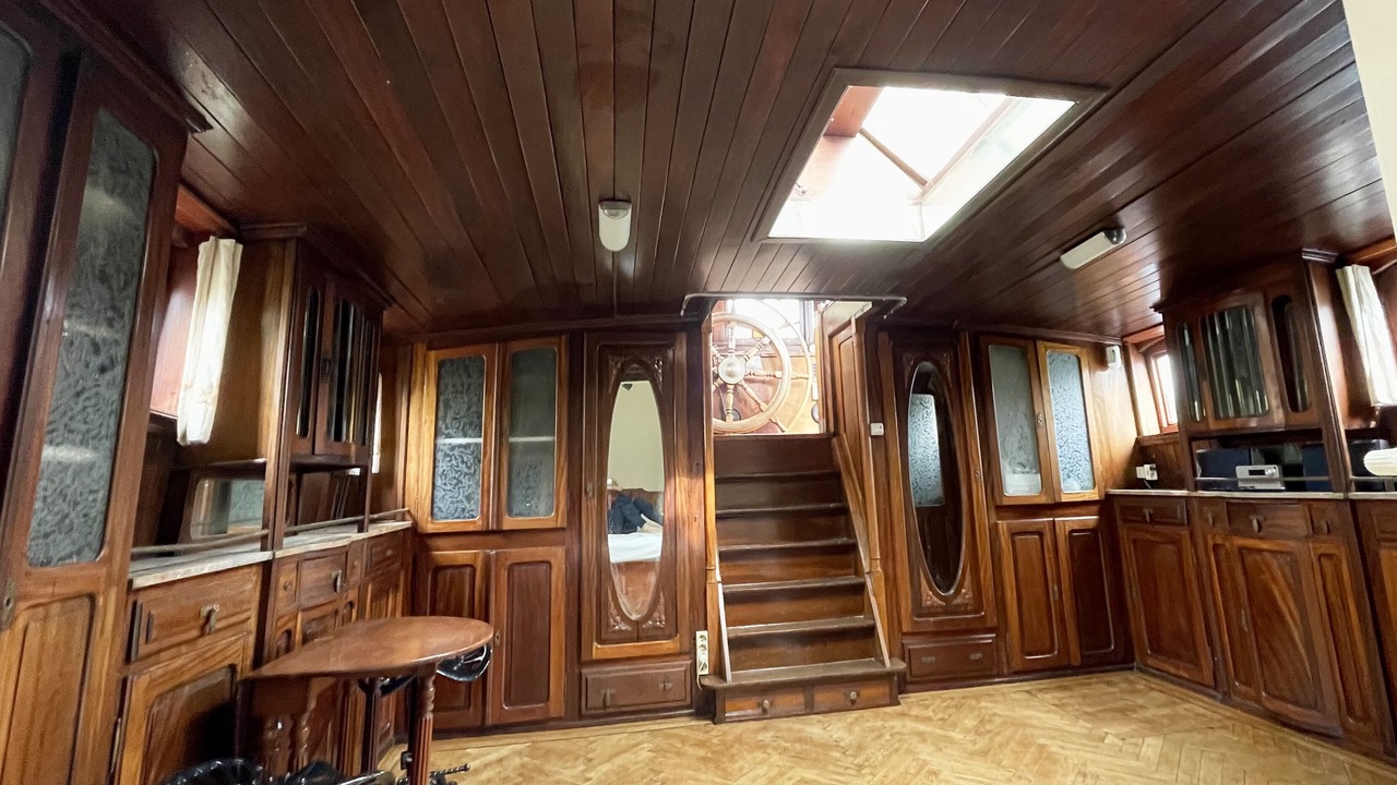 Photo of Bedroom in Republique–Point-du-Jour