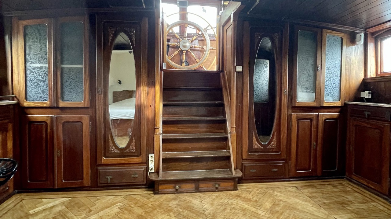Photo of Bedroom in Republique–Point-du-Jour