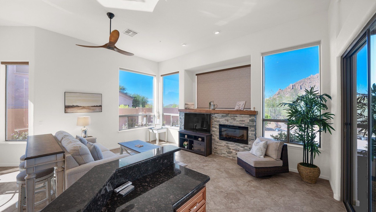 Photo of Livingroom in North Scottsdale