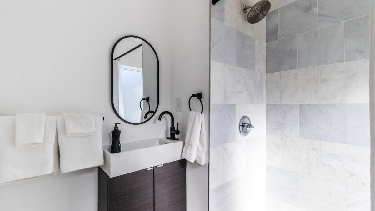 Photo of Bathroom in Racquet Club West