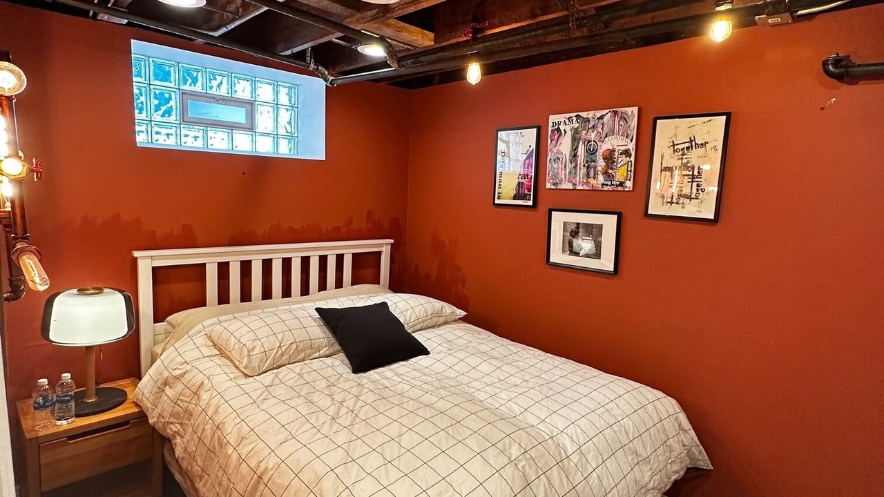 Photo of Bedroom in Uptown