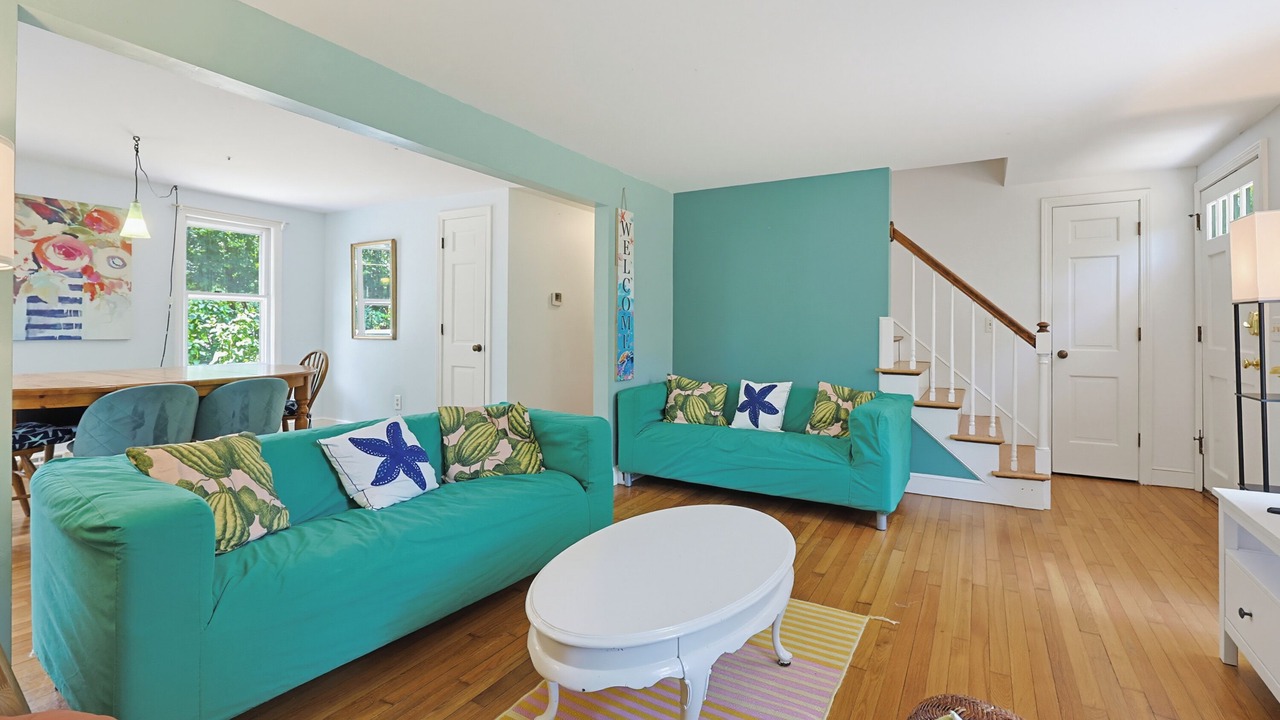 Photo of Livingroom in East Harwich