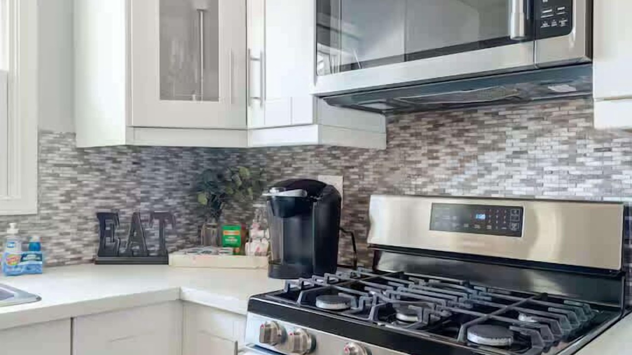 Photo of Kitchen in Lake Balboa