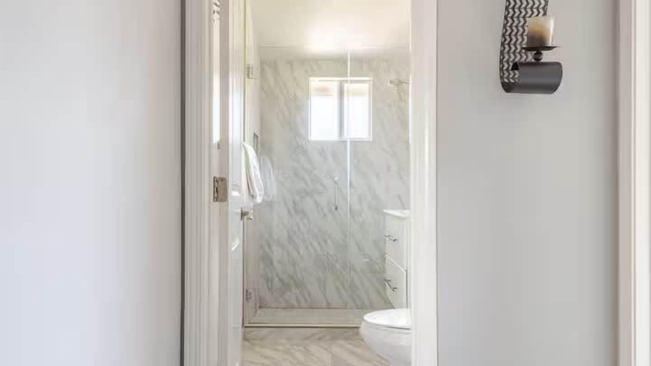 Photo of Bathroom in Lake Balboa