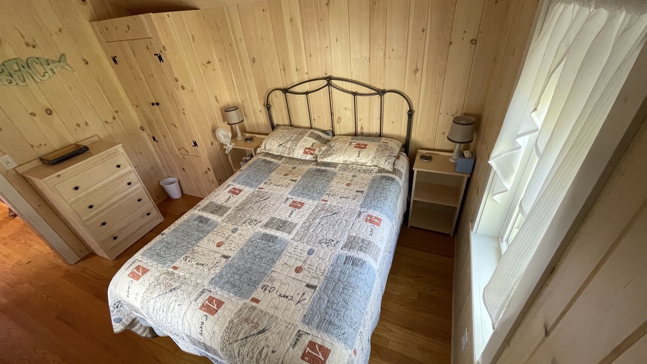 Photo of Bedroom in Dennis Port