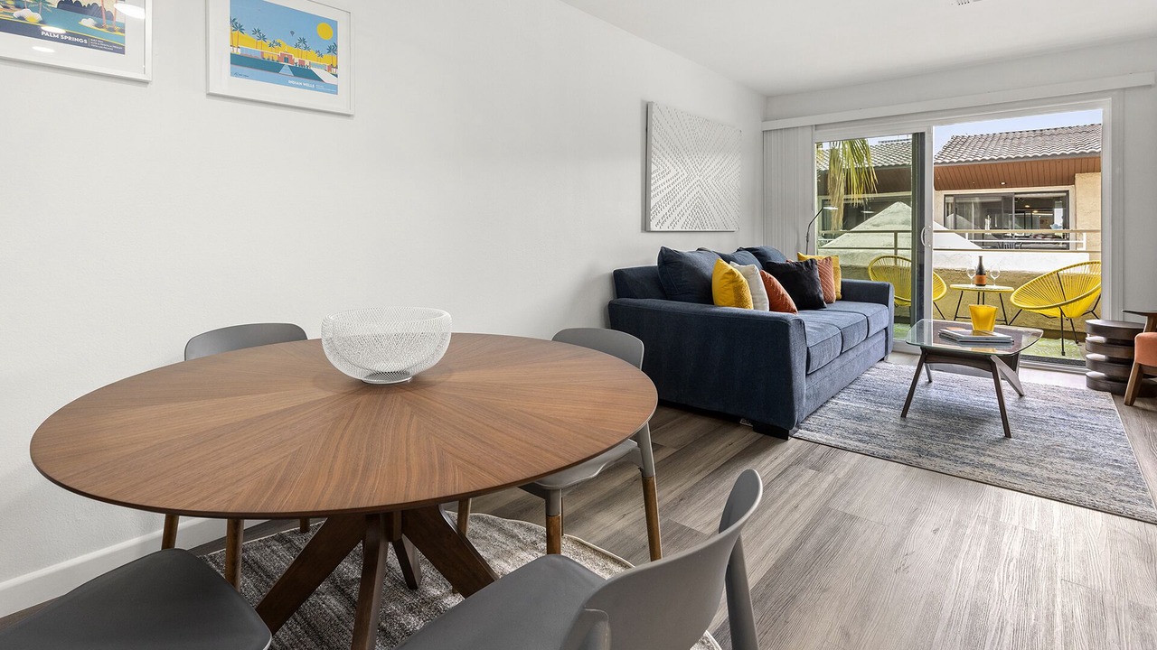 Photo of Livingroom in Downtown Palm Springs