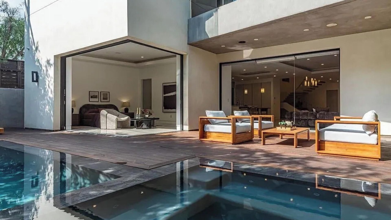 Photo of Outdoor in Beverly Grove