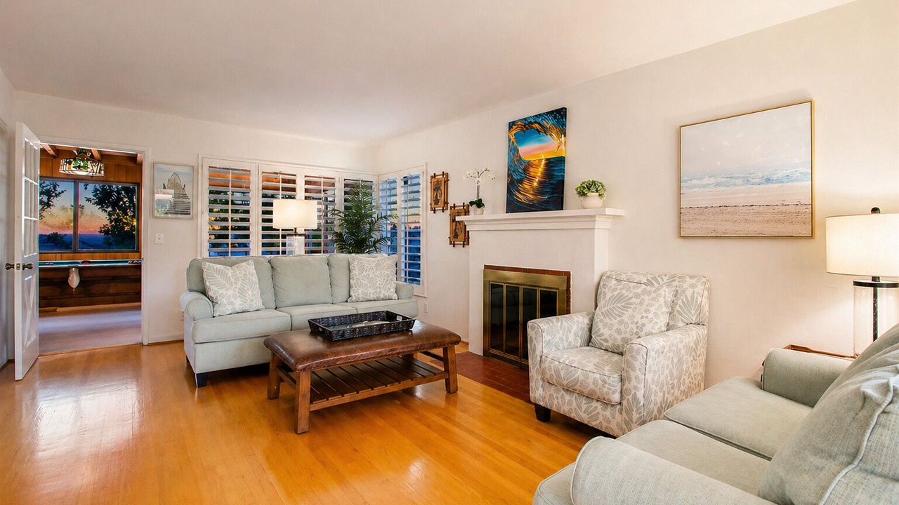 Photo of Livingroom in East Mesa