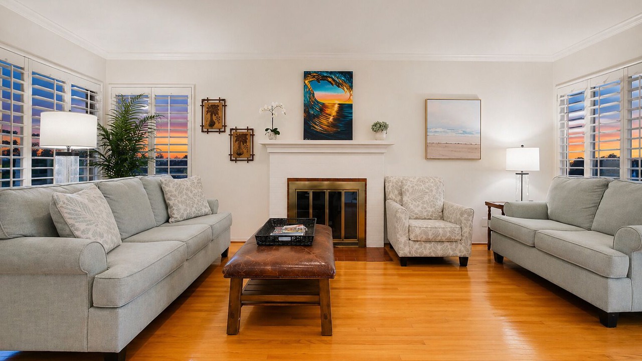 Photo of Livingroom in East Mesa
