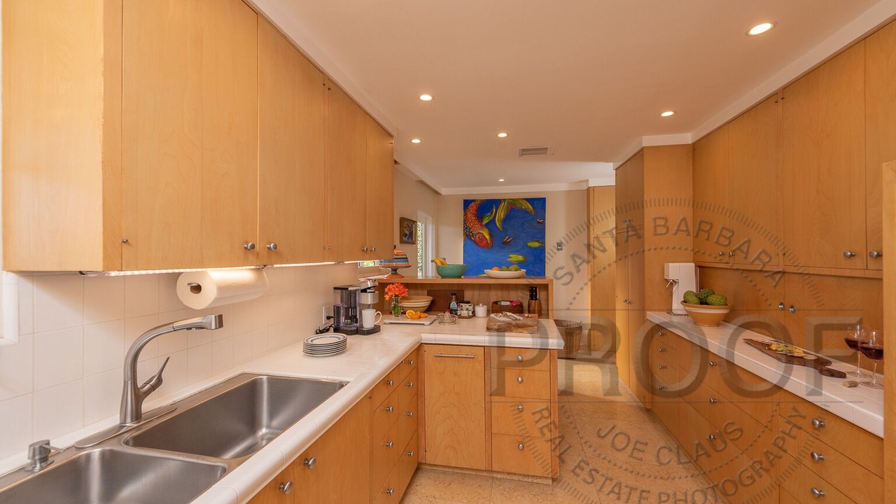 Photo of Kitchen in Carpinteria