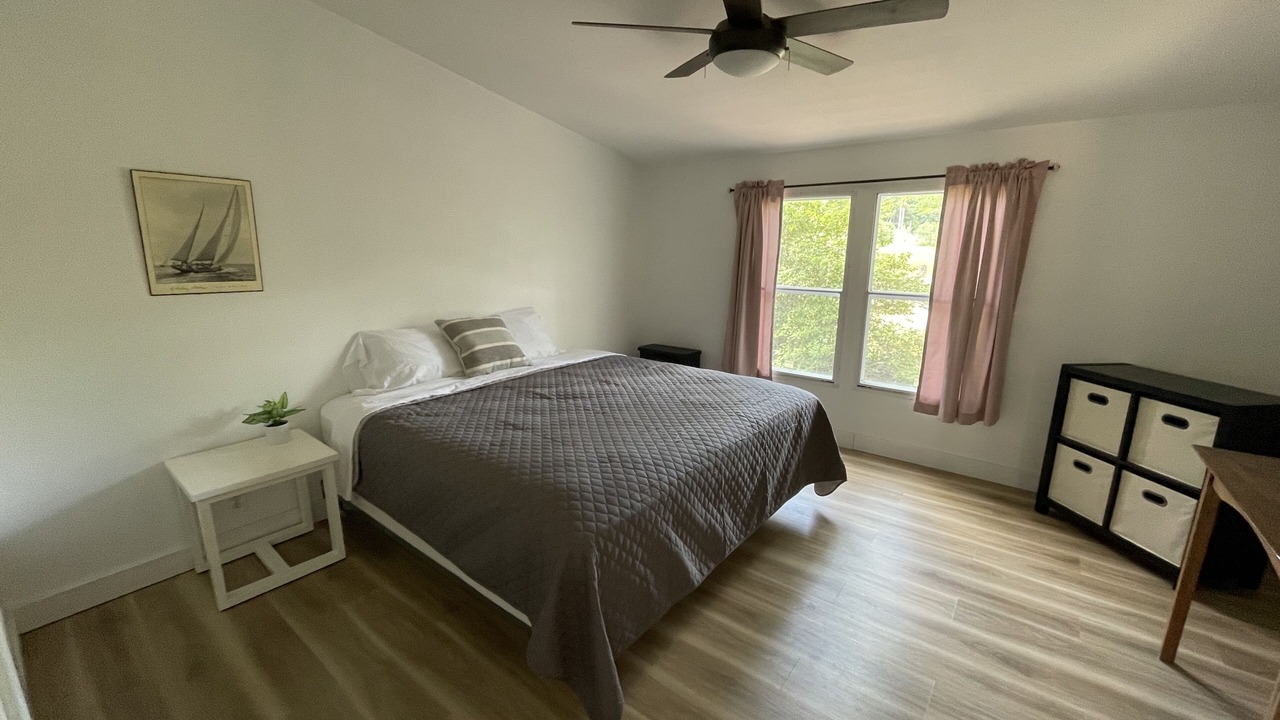 Photo of Bedroom in Gulfport
