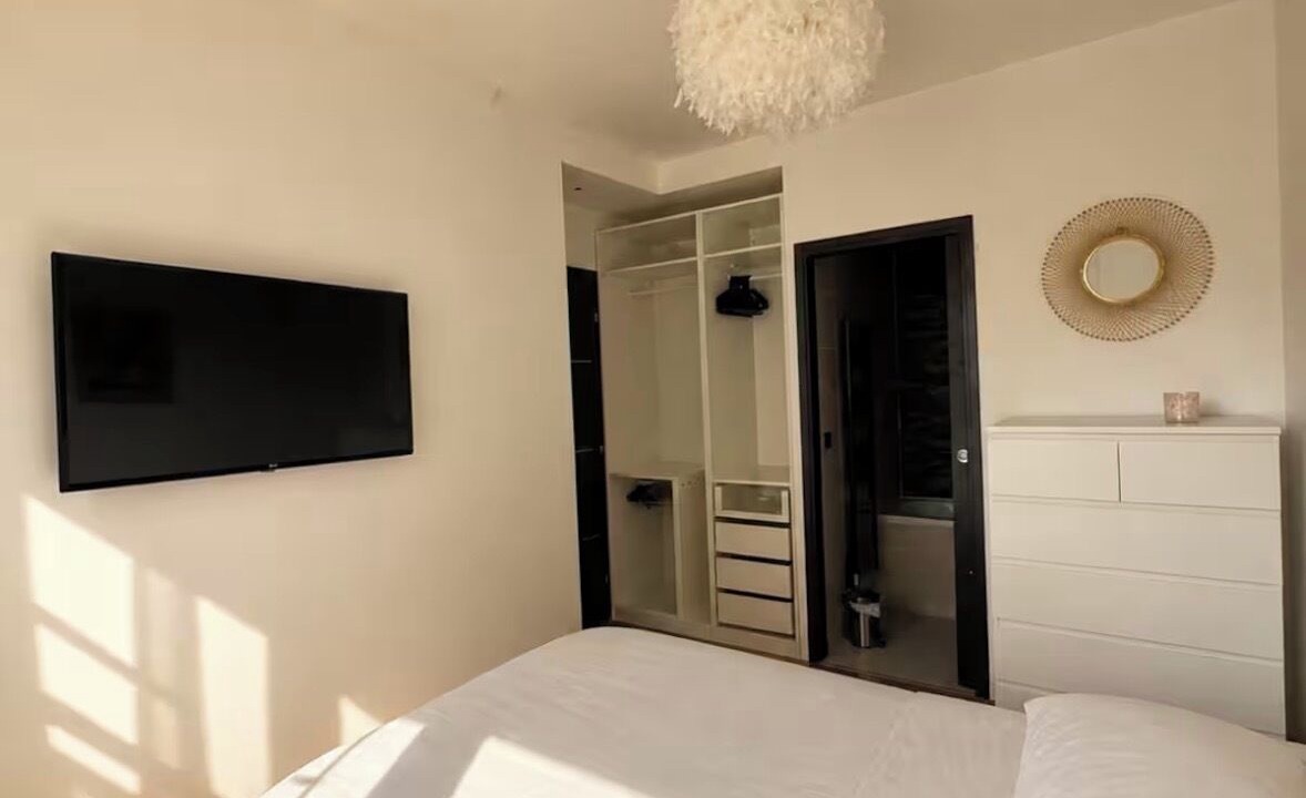 Photo of Bedroom in Notre-Dame-des-Champs