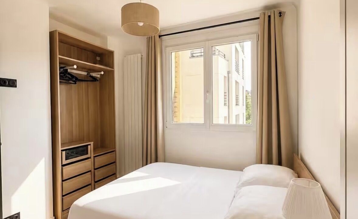 Photo of Bedroom in Notre-Dame-des-Champs