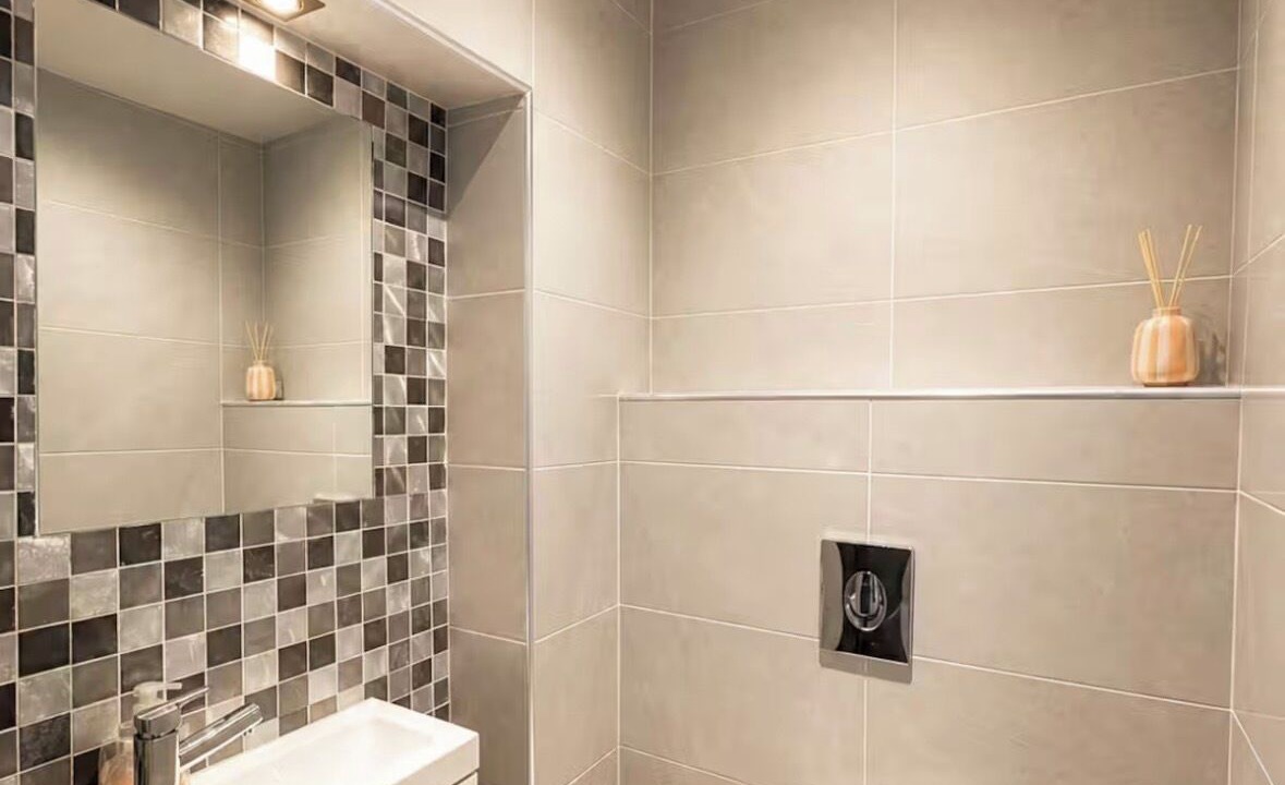 Photo of Bathroom in Notre-Dame-des-Champs