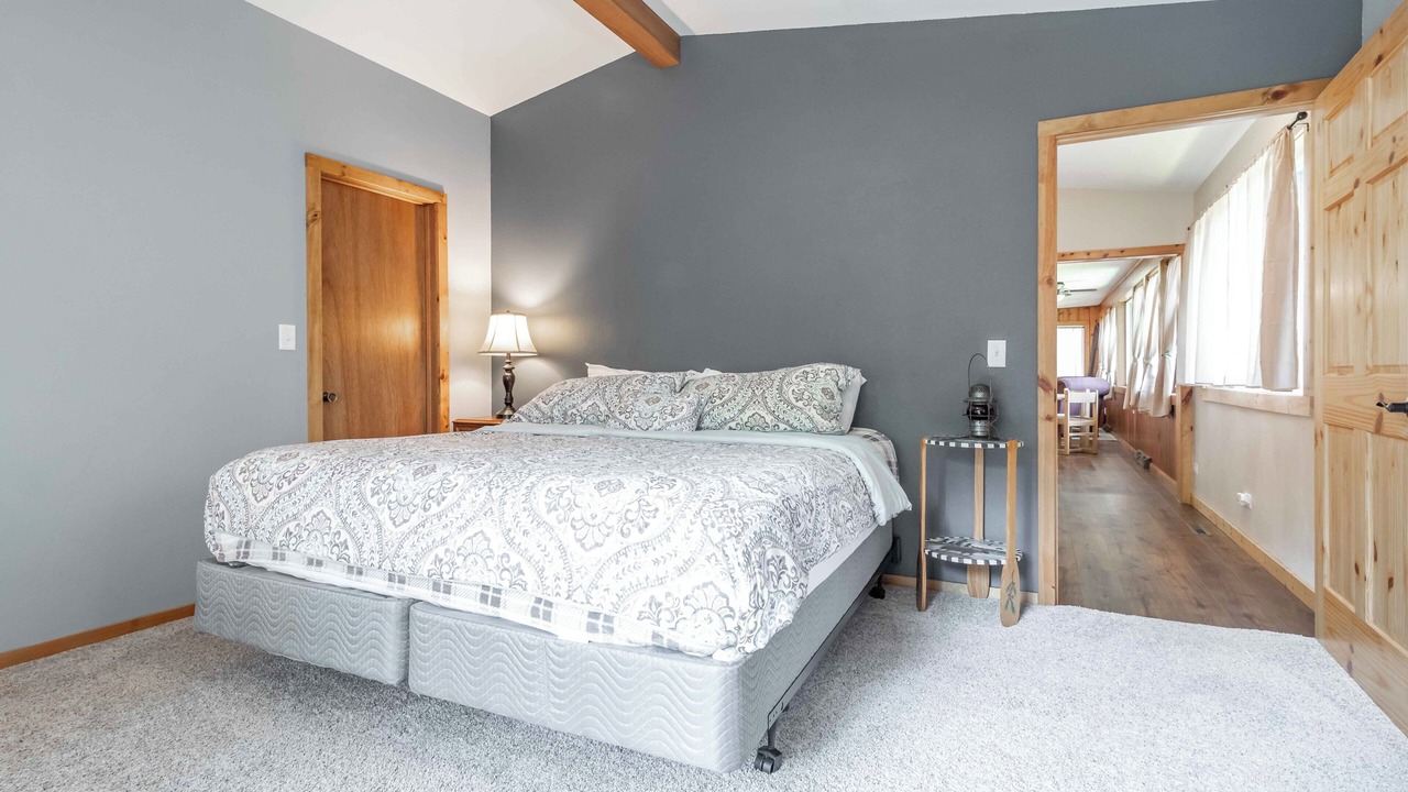 Photo of Bedroom in Friendship