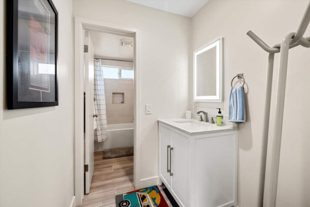 Photo of Bathroom in Carpinteria