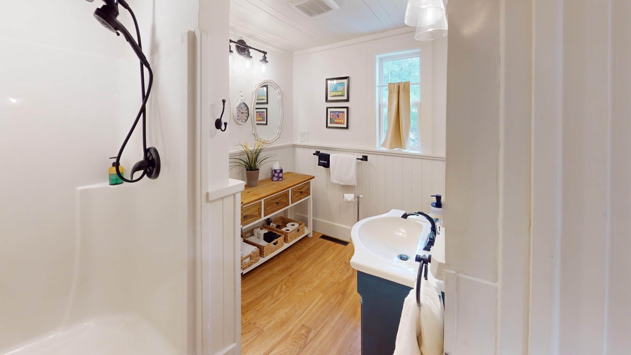 Photo of Bathroom in Taylors Falls