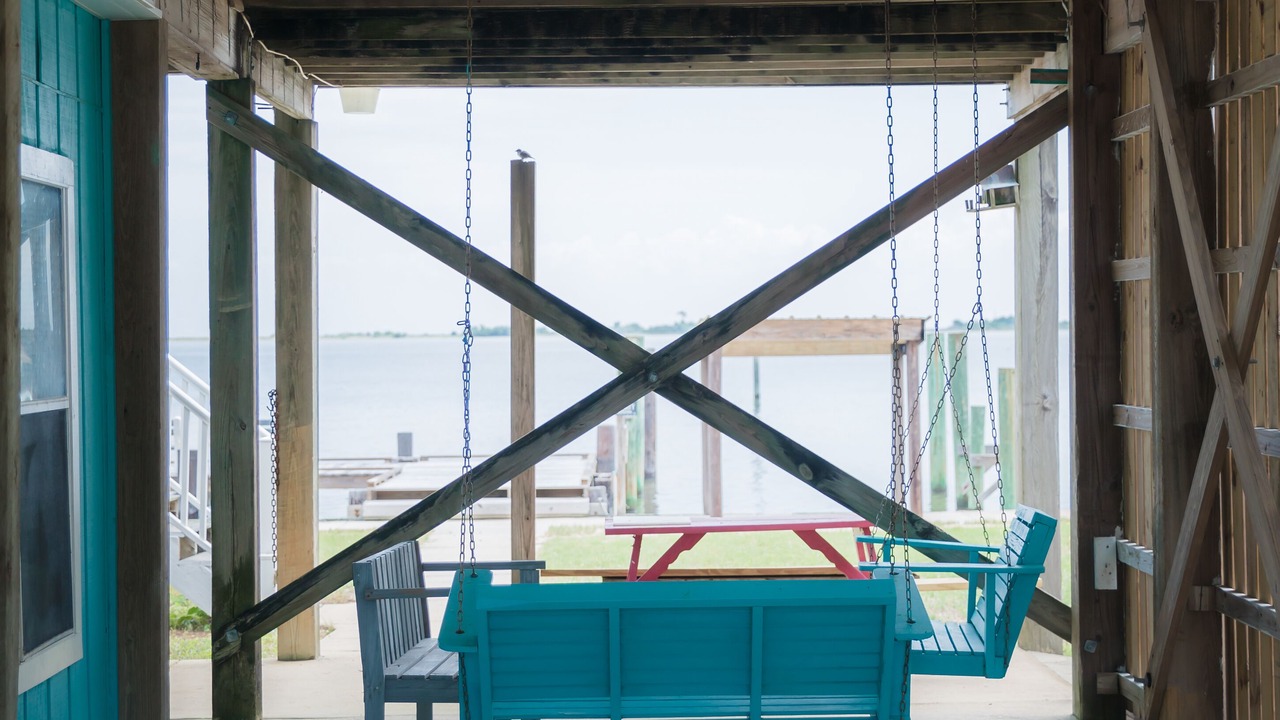 Photo of Patio Balcony in Pass Chateau Harbor
