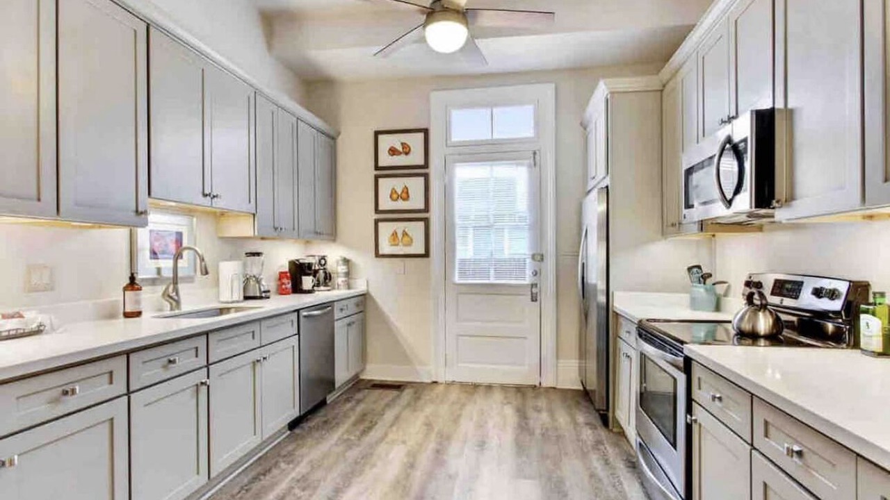 Photo of Kitchen in Mid-City